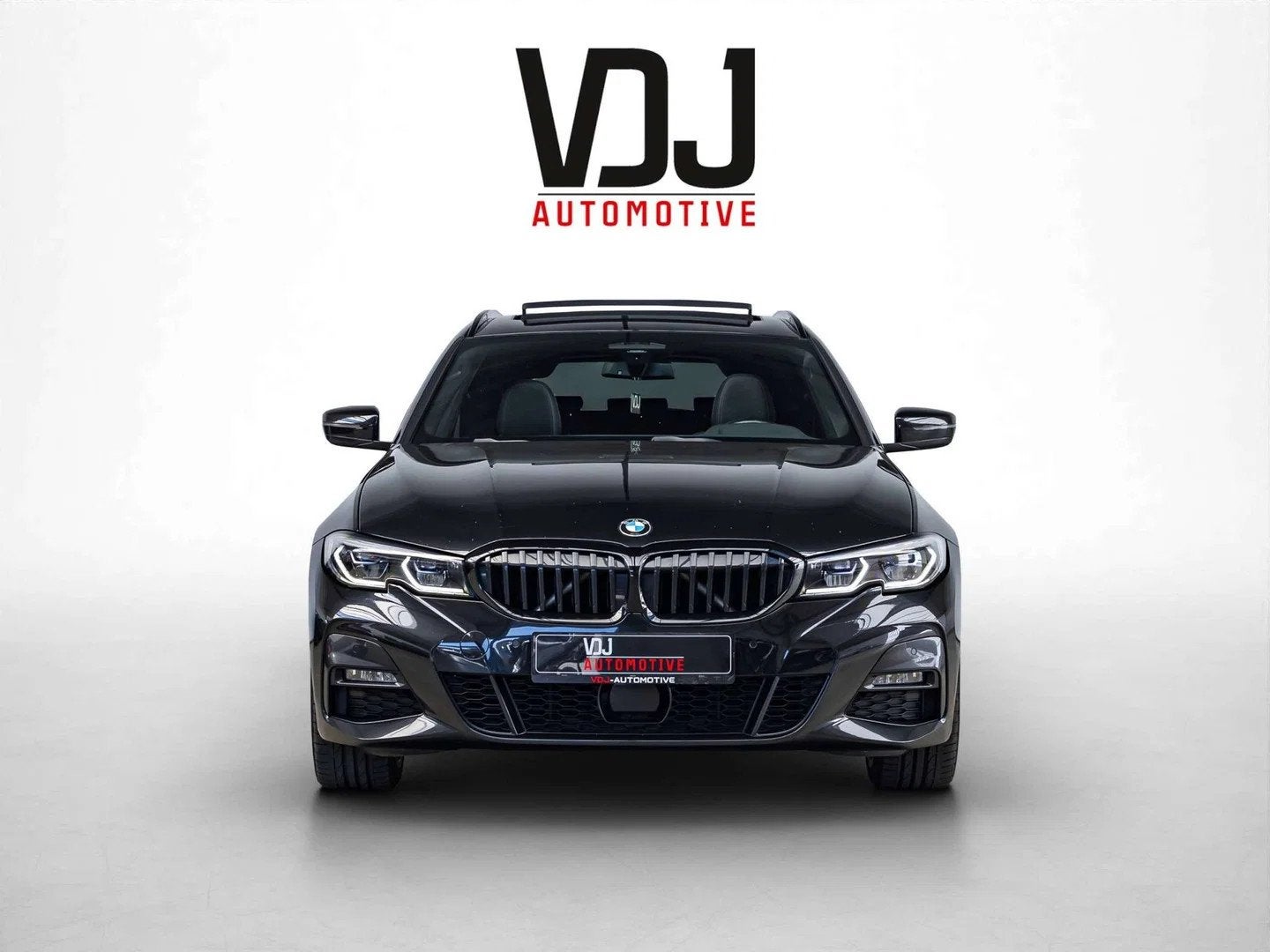 BMW 3 Serie 330 330eXdrive|M-SPORT|PHEV|PANO|HEAD-UP|SFEERVE, Automaat, 4 cilinders, Zwart, Leder