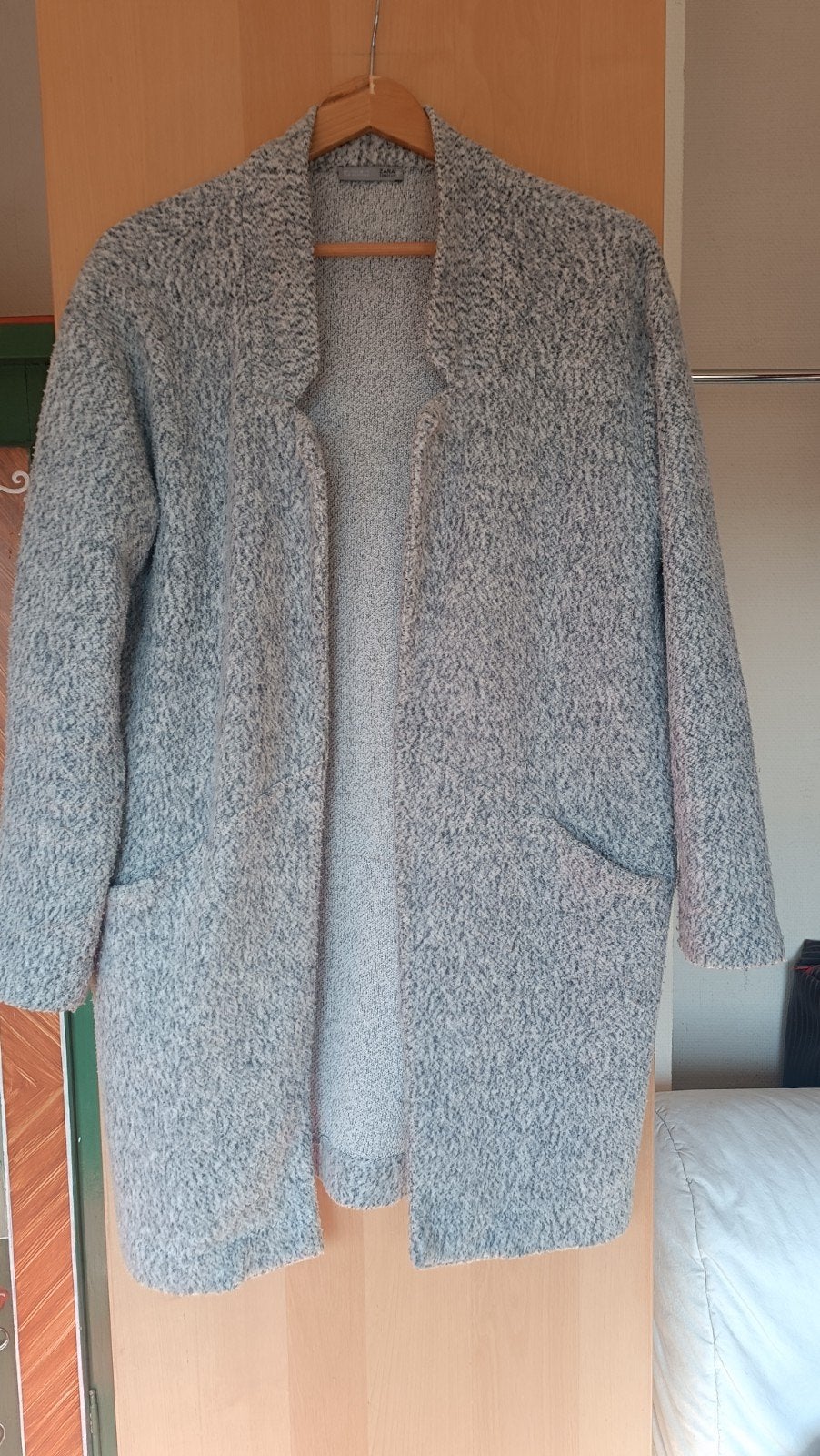 cardigan/veste gris mêlé * Zara * L, Vêtements | Femmes, Taille 42/44 (L), Gris, Enlèvement ou Envoi, Zara