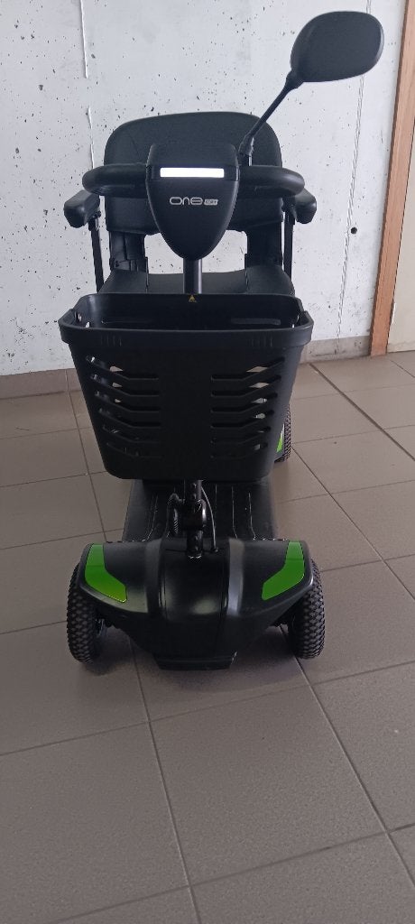Scootmobiel Vermeiren one opvouwbaar als nieuw!, Diversen, Brommobielen en Scootmobielen, Ophalen, 10 km/u of minder, 16 t/m 25 km