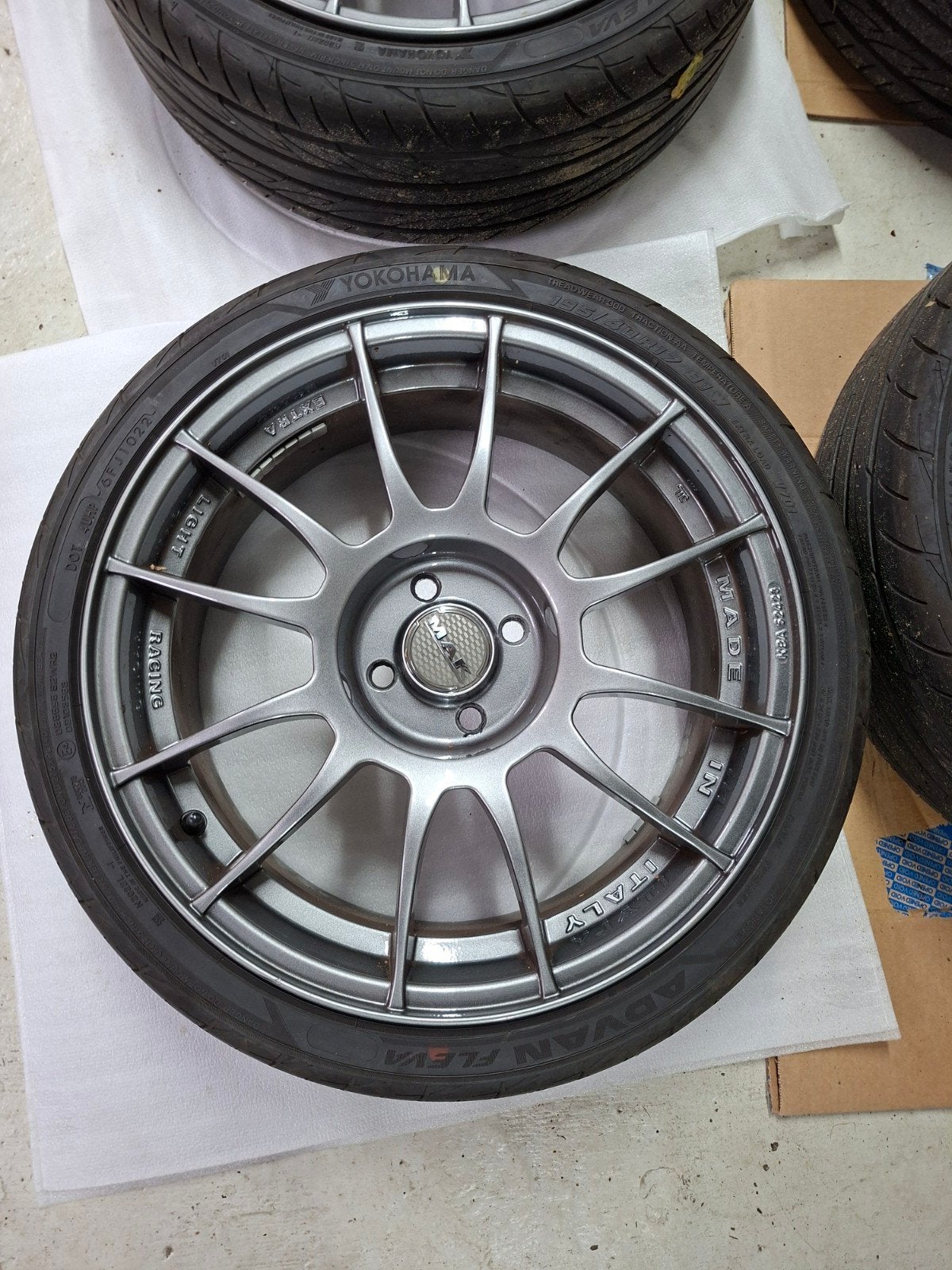 MAK xlr 17 inch 4x100 + banden 195-40-17  in goede staat, Auto-onderdelen, Ophalen, Gebruikt, Banden en Velgen, 17 inch