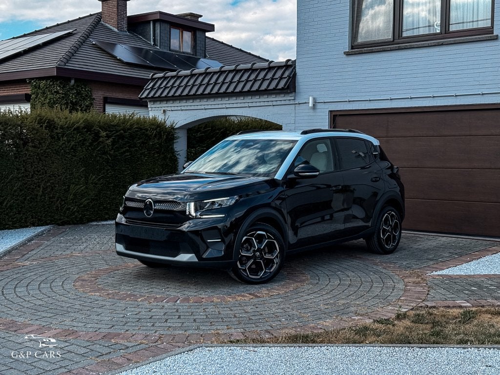 Citroën C3 Max/Navi/Carplay/Camera/LED/Cruise/Parksensor, Voorwielaandrijving, Stof, 1199 cc, Zwart