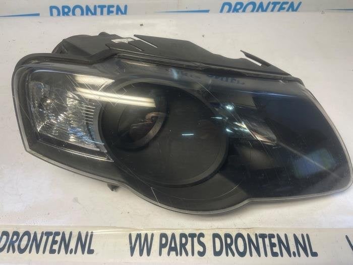 Koplamp rechts van een Volkswagen Passat, Gebruikt, -, Volkswagen, -