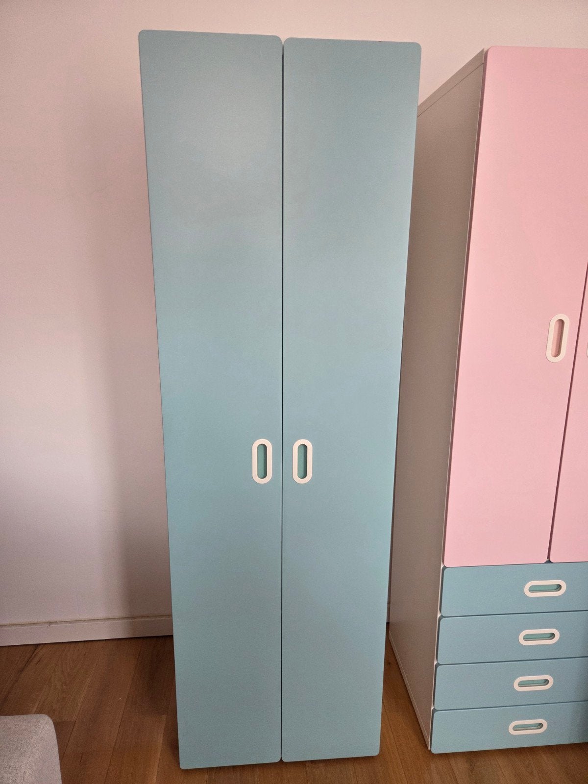 Ilea Stuva - Armoire avec penderie et tiroirs - Bleu/Rose, Enlèvement, Armoire
