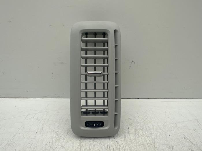 Grille aération tableau de bord d'un Volkswagen Sharan, Volkswagen, -, 3 mois de garantie, Utilisé