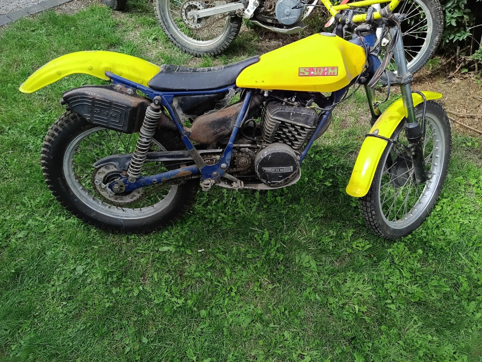 Lot de 2 trial swm, Motos, Particulier, Autre, 1 cylindre