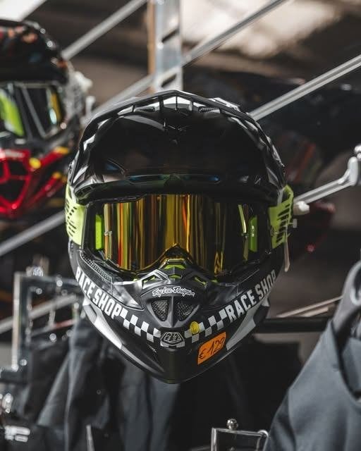 Opendeurdag 23-24-25 oktober Racing Center, Motoren, Bedrijf, Enduro