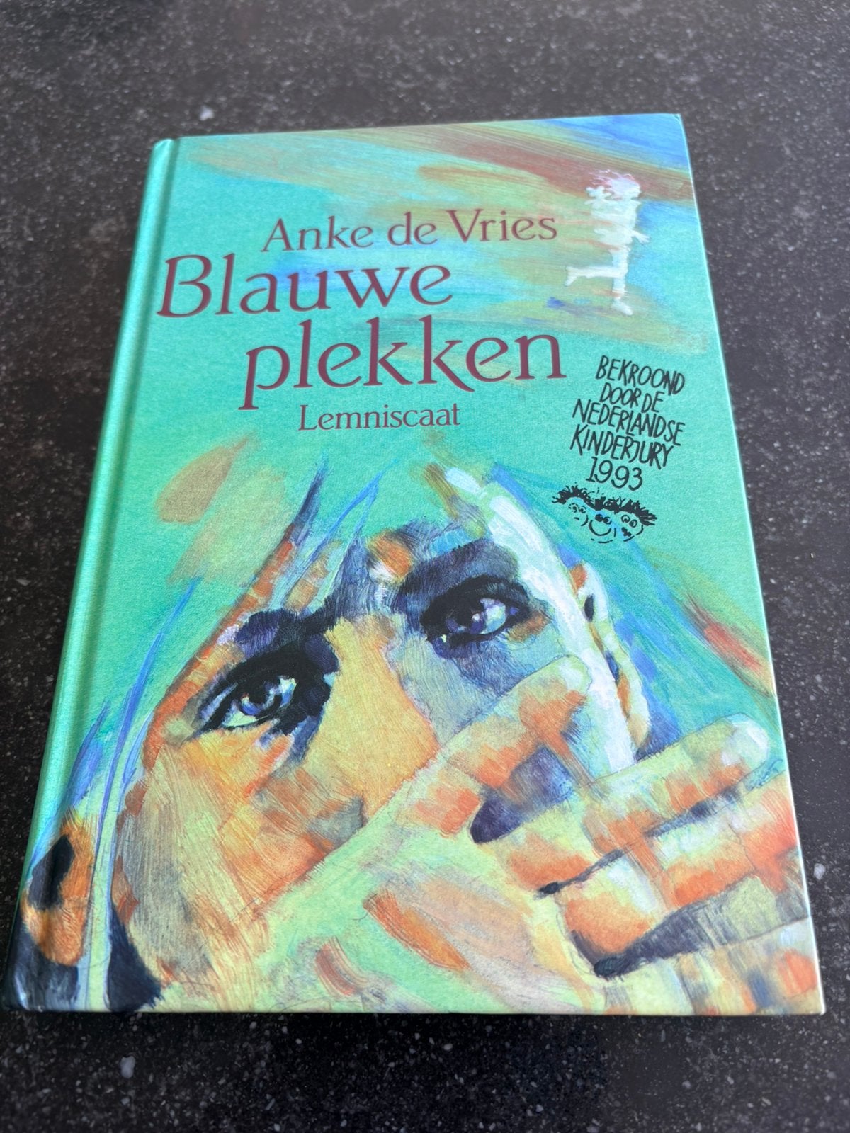 Anke de Vries - Blauwe plekken, Ophalen of Verzenden, Gelezen, Anke de Vries