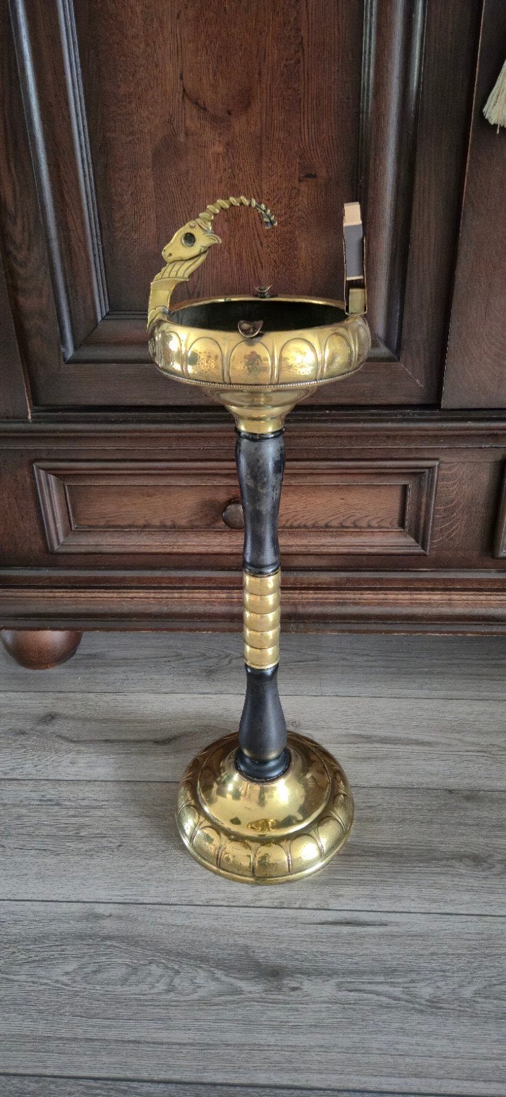art deco staande asbak, Collections, Articles de fumeurs, Briquets & Boîtes d'allumettes, Enlèvement, Cendrier
