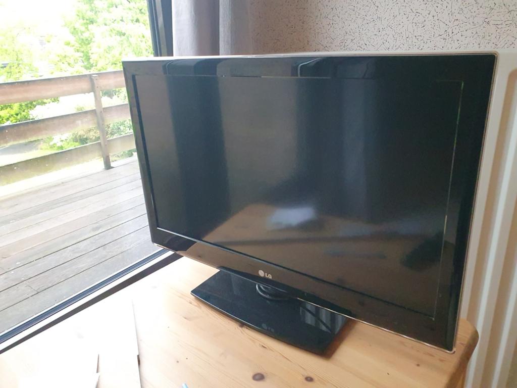 Tv LG 32 POUCES ECRAN ULTRA PLAT, Enlèvement, LG