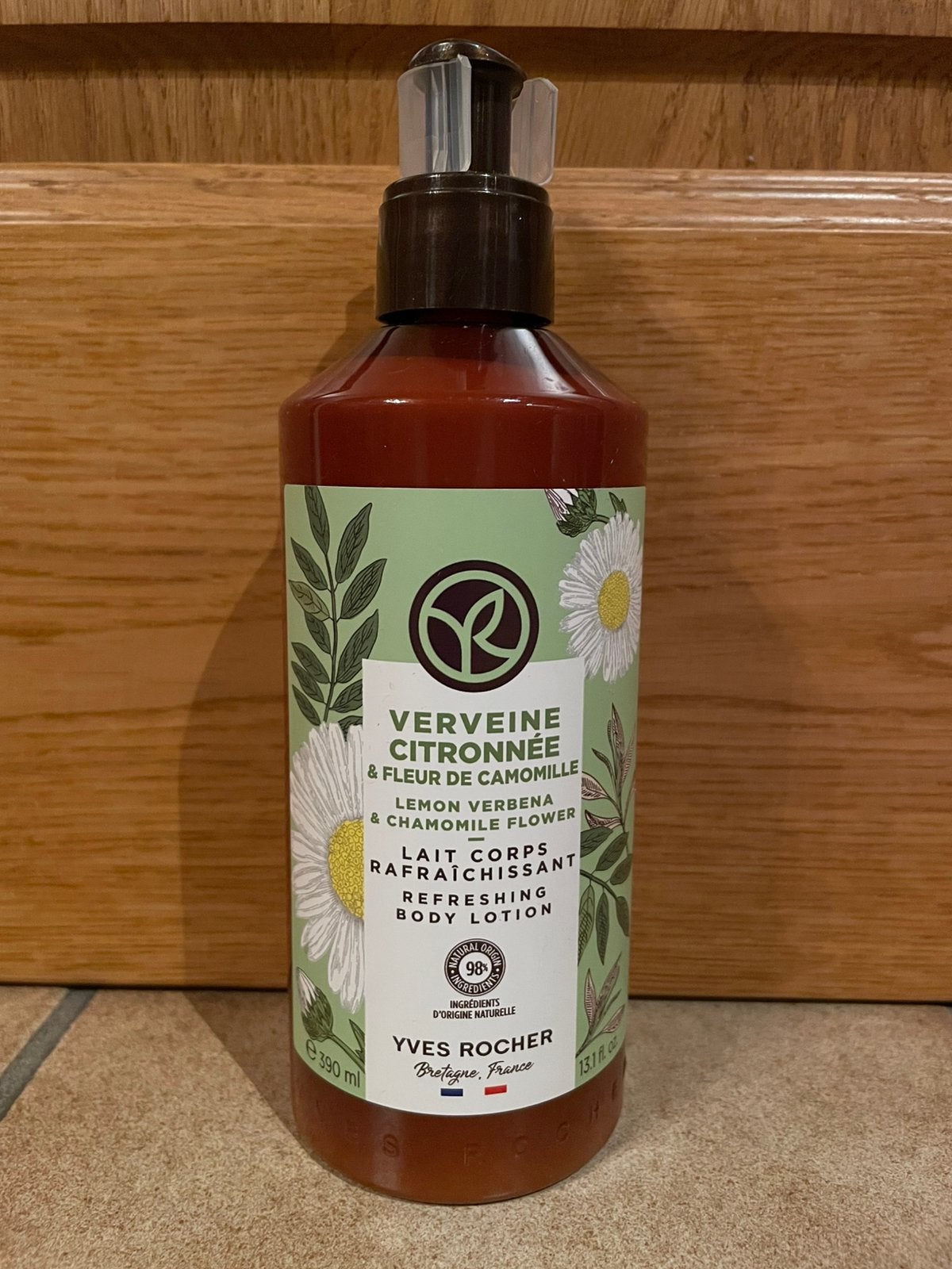 Lait corps YR verveine citronnée et fleur de camomille Neuf!, Enlèvement ou Envoi, Neuf