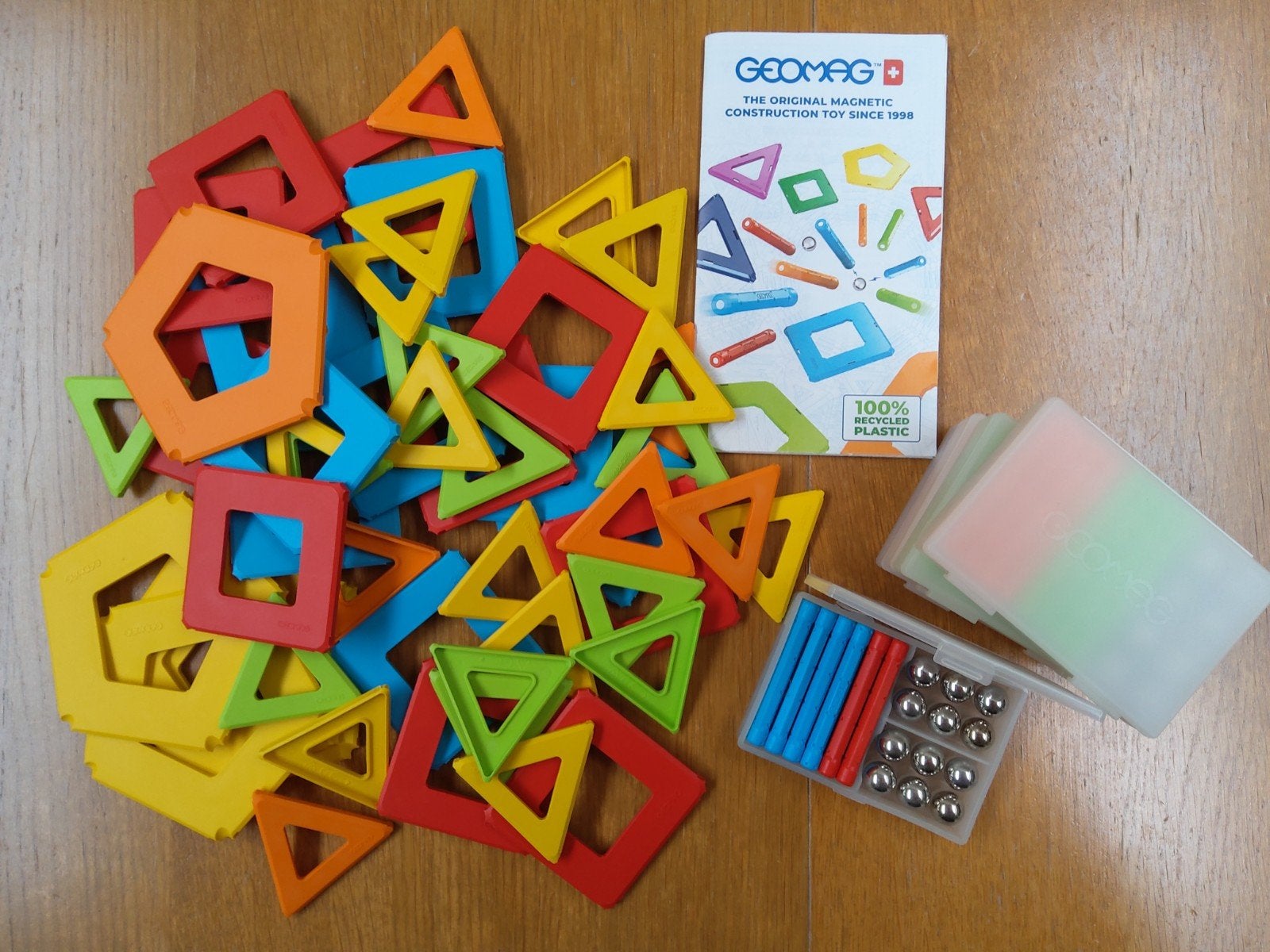 Geomag Magnetische Bouwblokken 139 stuks, Enfants & Bébés, Enlèvement, Comme neuf, Autres marques