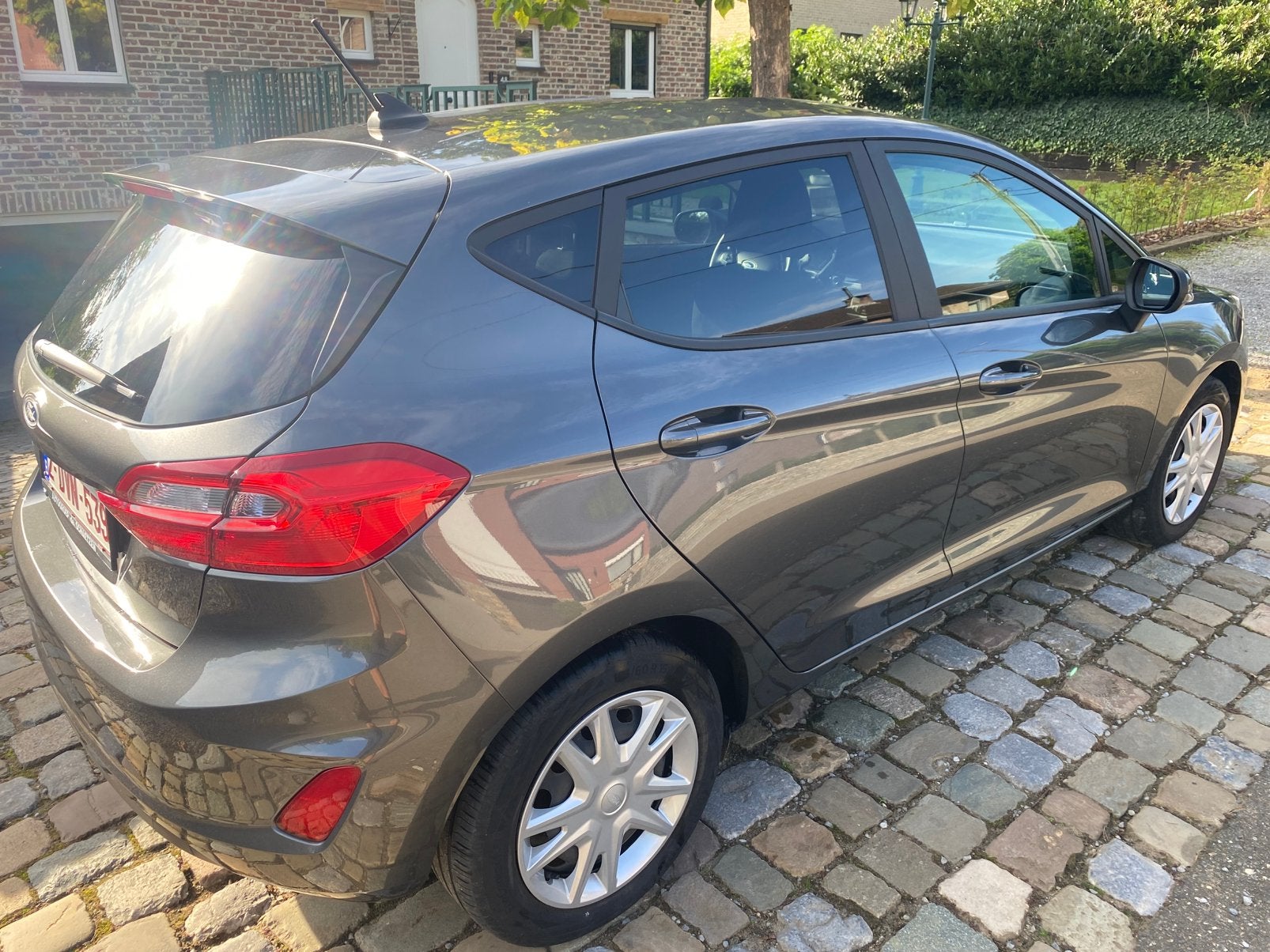 Ford Fiesta, Bluetooth, 845 kg, 5 zetels, 5 deurs