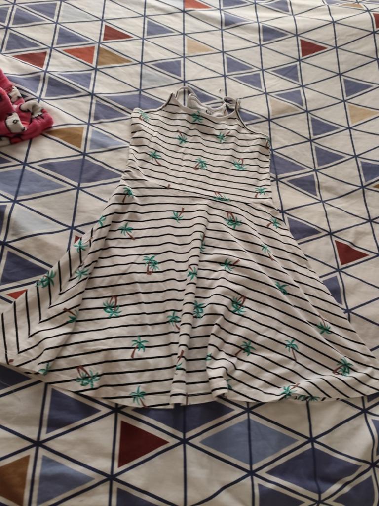 Robe 11 ans, Enlèvement ou Envoi