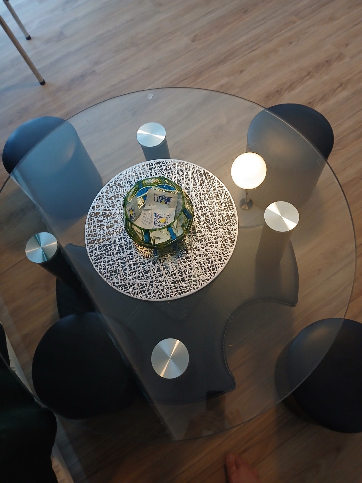 Table à manger et pour décoration, Enlèvement