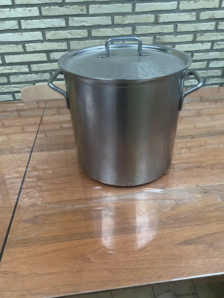 Grote inox kookpot, Huis en Inrichting, Ophalen, Inox, Met deksel, Zo goed als nieuw