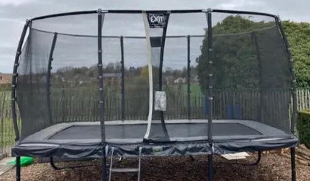 Trampoline gratis, Enlèvement, Comme neuf