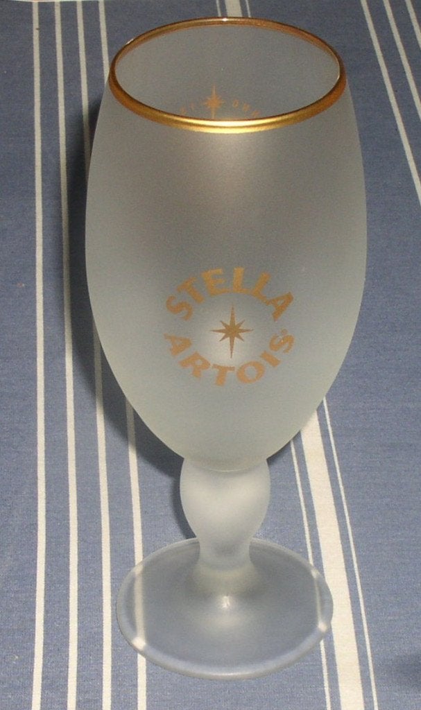 Bierglas in tulpvorm Stella Artois Roland Garros, Verzamelen, Ophalen of Verzenden, Gebruikt, Glas of Glazen, Stella Artois