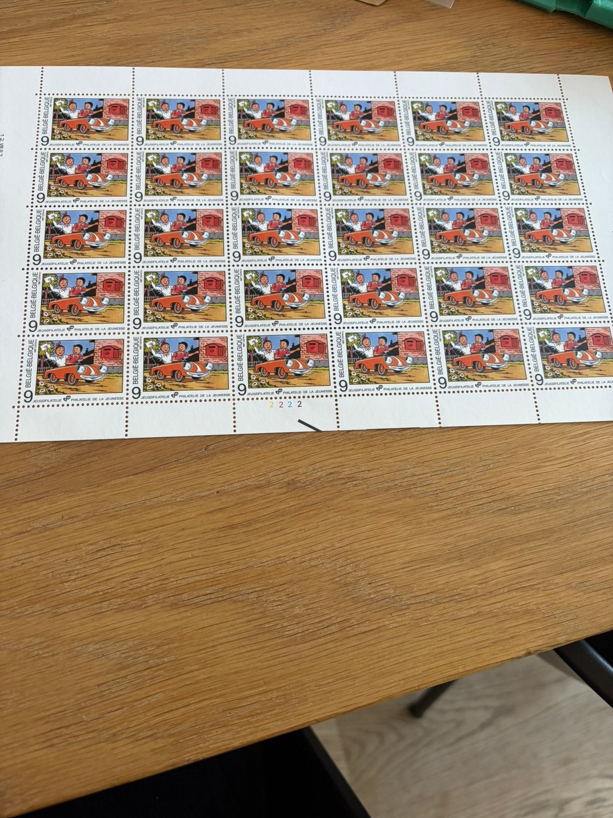 Feuillet de timbres Suske et Wiske 1987, Enlèvement ou Envoi