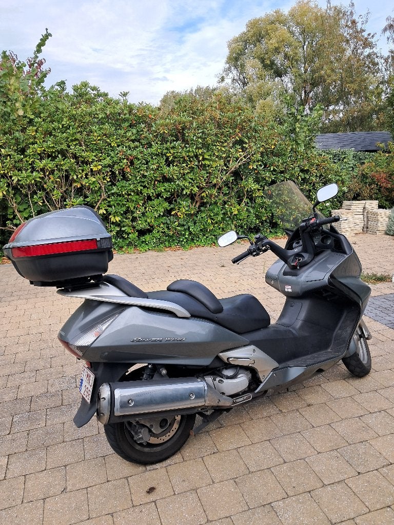 Honda Silver Wing, Motos, Scooter, Occasion, Plus de 35 kW, 2 cylindres
