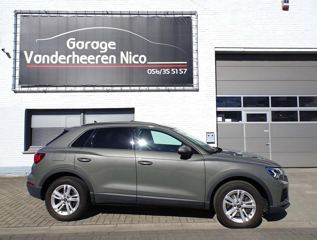 Audi Q3 45TFSie PHEV (180 kW) PANODAK,CARPLAY,CAMERA 360°,K, 1395 cm³, Argent ou Gris, Achat, Entreprise