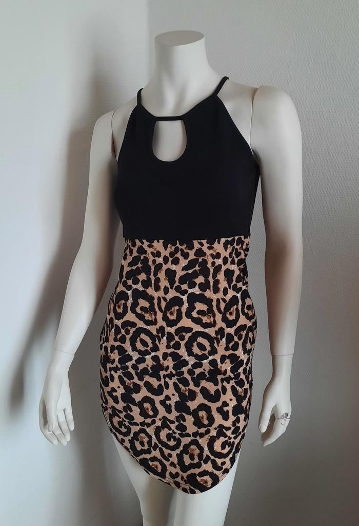 Shein kleedje "M", Kleding | Dames, Maat 38/40 (M), Ophalen of Verzenden, Zo goed als nieuw, Boven de knie