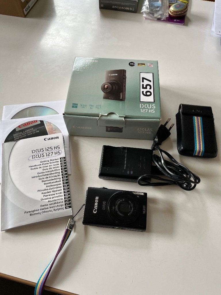 Digitaal fotoapparaat Canon, Audio, Tv en Foto, Ophalen, Canon, 16 megapixels, Zo goed als nieuw