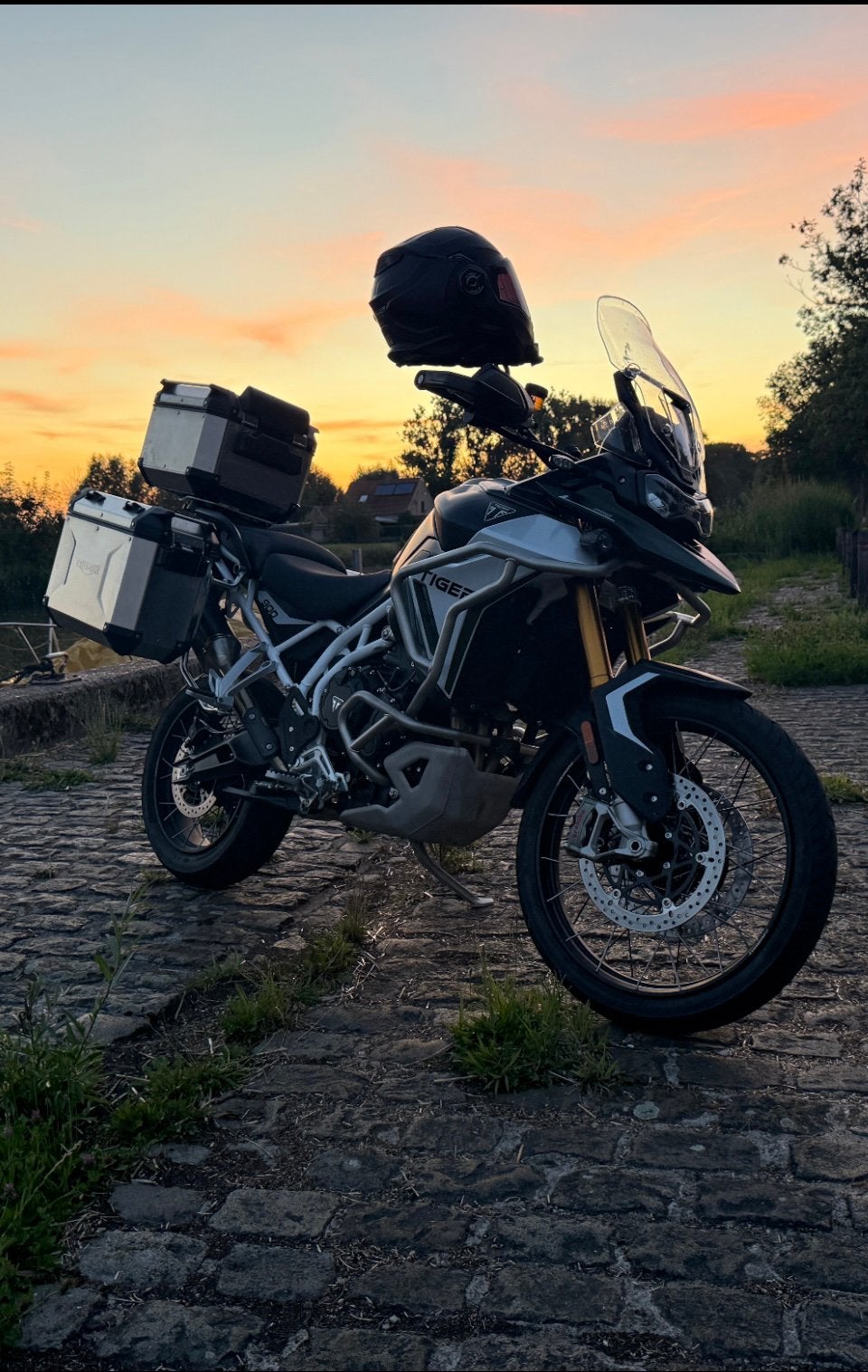 Triumph tiger 900 RP (matt khaki), Motoren, Occasion, 3 cilinders, Particulier, Meer dan 35 kW