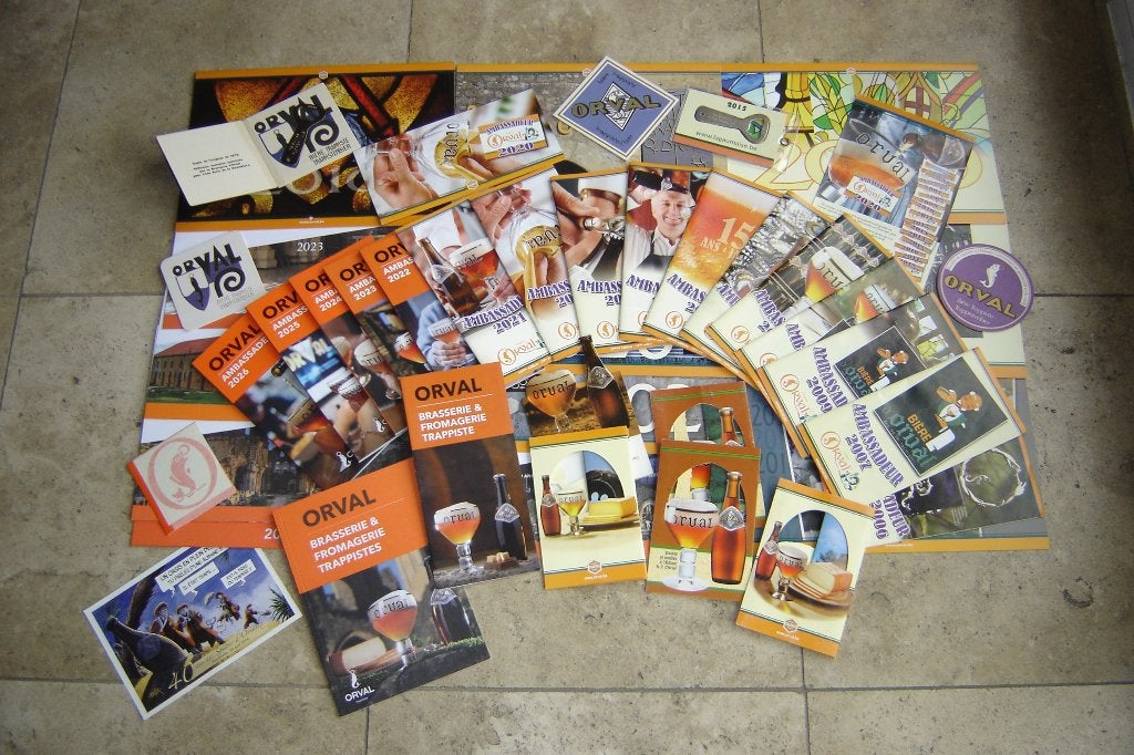 Lot  de 52 objets Orval ( Lire la description ), Verzamelen, Biermerken, Ophalen