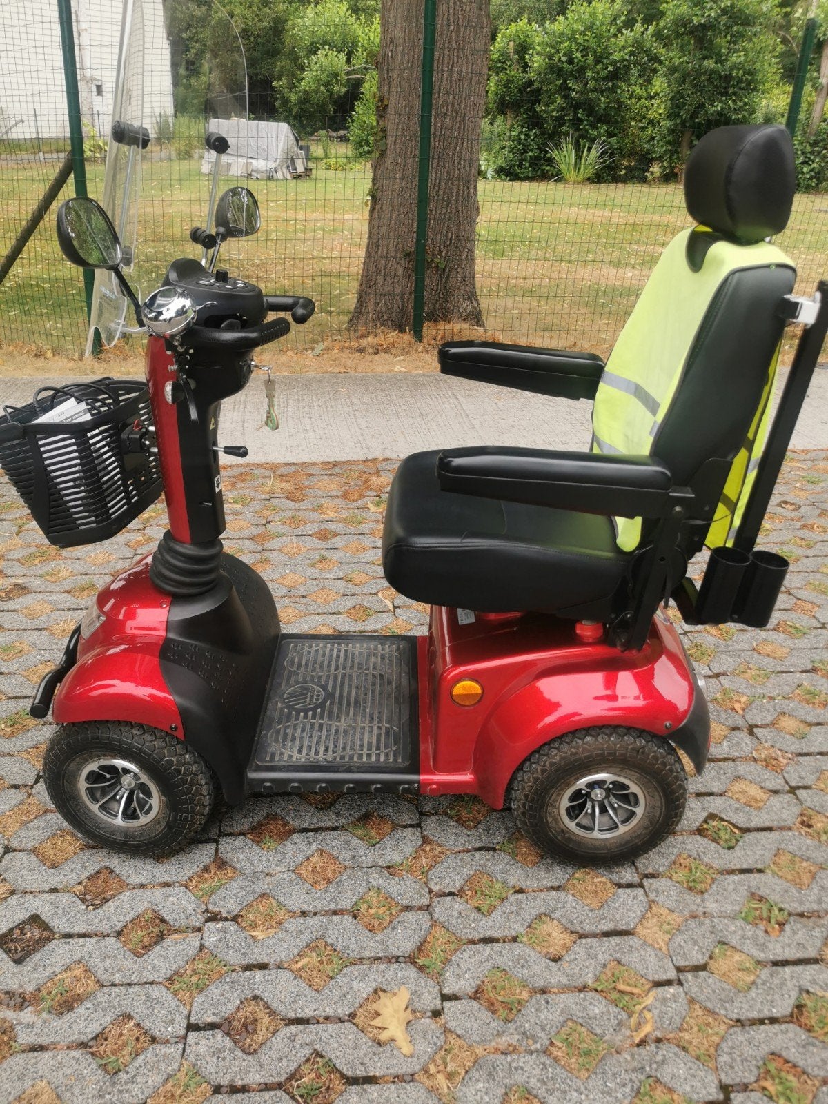 Batterie presque neuve pour trottinette électrique info 0488, Enlèvement ou Envoi, Pliant, Neuf, Fauteuil roulant électrique