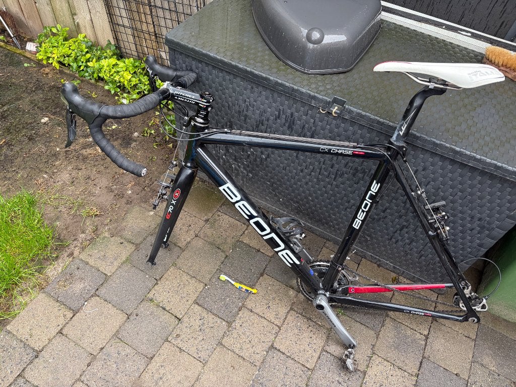 Crossfiets beone, Fietsen en Brommers, Gebruikt, 10 tot 15 versnellingen, Velgrem, 53 tot 57 cm