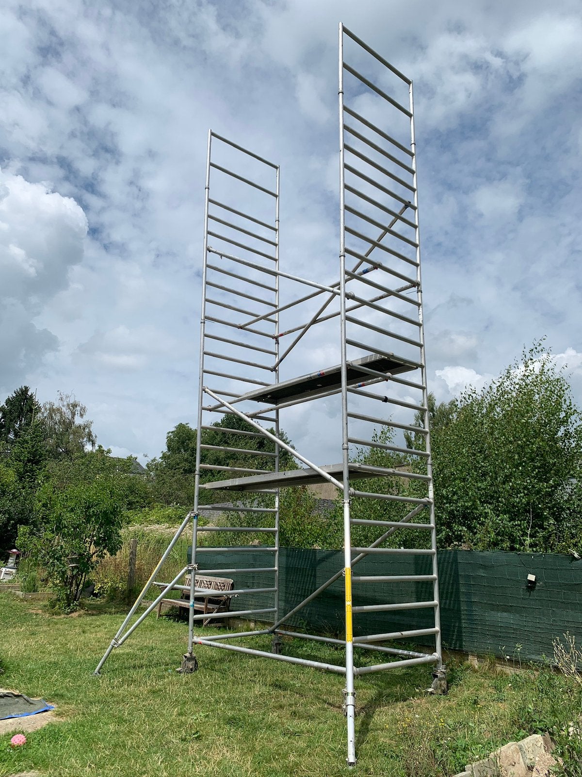 Echafaudage roulant marque Custers, Bricolage & Construction, Enlèvement, Utilisé, Échafaudage fixe ou roulant, 5 mètres de hauteur ou plus