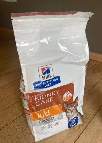 Pakket 3kg + 700g Nierdieet voeding voor kat, Dieren en Toebehoren, Ophalen