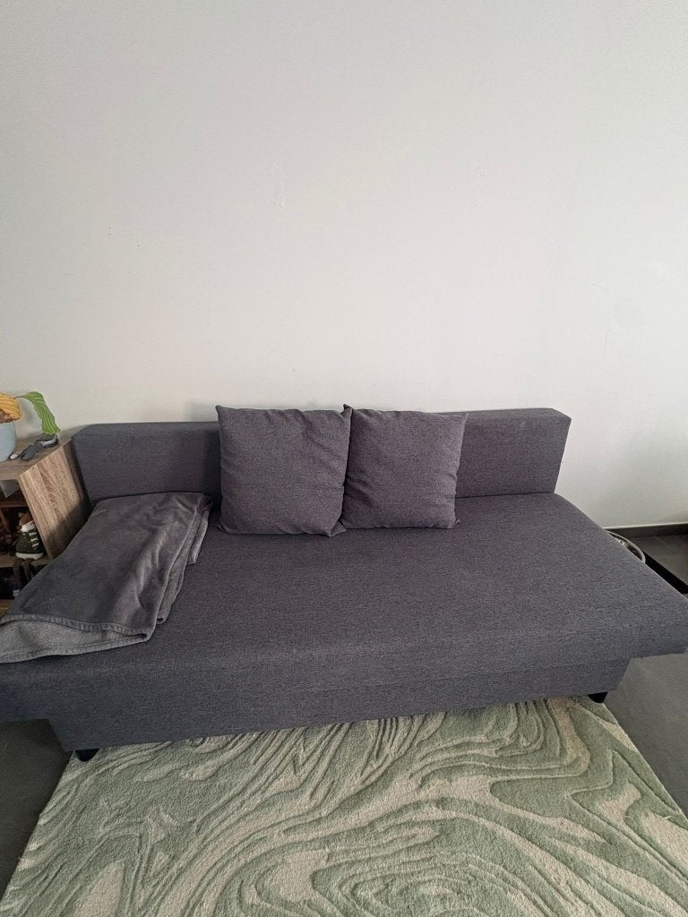 Slaapbank, Huis en Inrichting, Slaapkamer | Slaapbanken, Tweepersoons, Zo goed als nieuw, 80 cm, Grijs