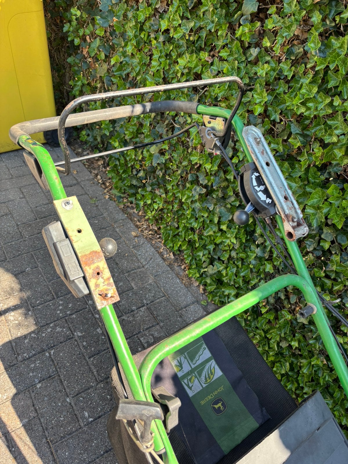 Grasmachine john Deere, Tuin en Terras, Grasmaaiers, Ophalen, Cirkelmaaier, Gebruikt, Versnellingen