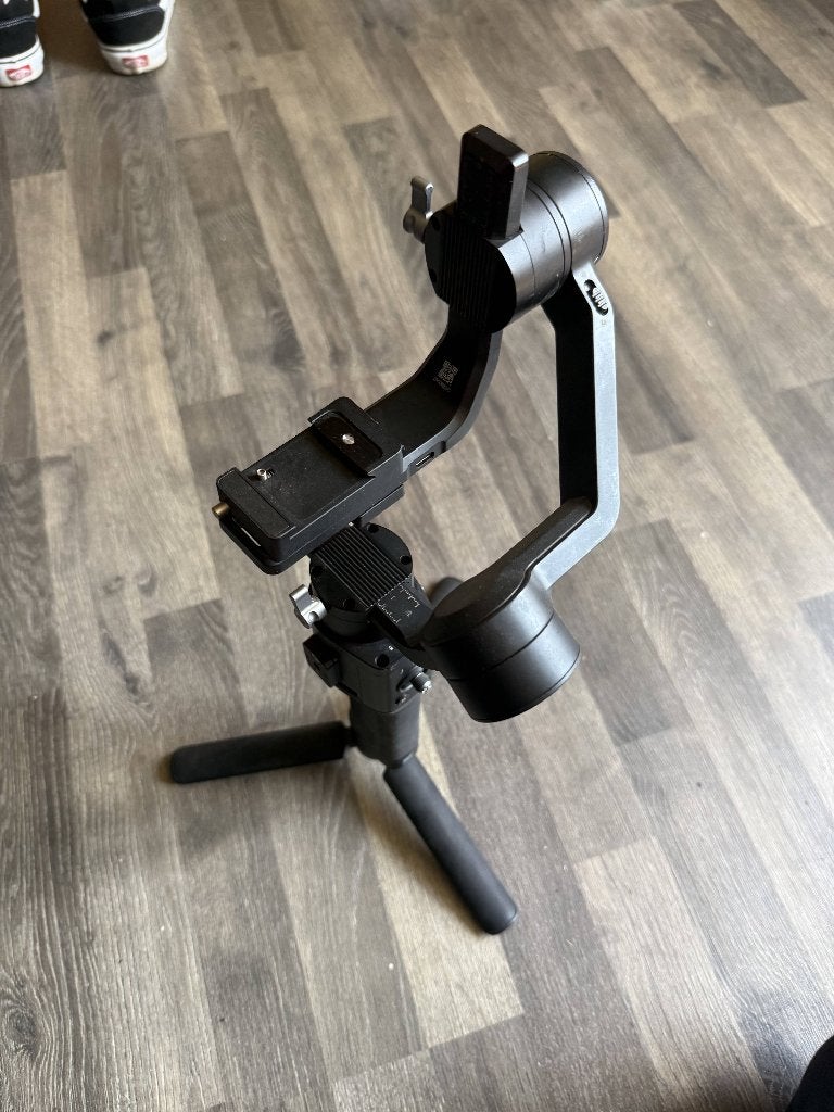 Dji Ronin-SC gimbal/ stabilisator, TV, Hi-fi & Vidéo, Photo | Trépieds & Rotules, DJI, Enlèvement, Utilisé, Pieds flexibles