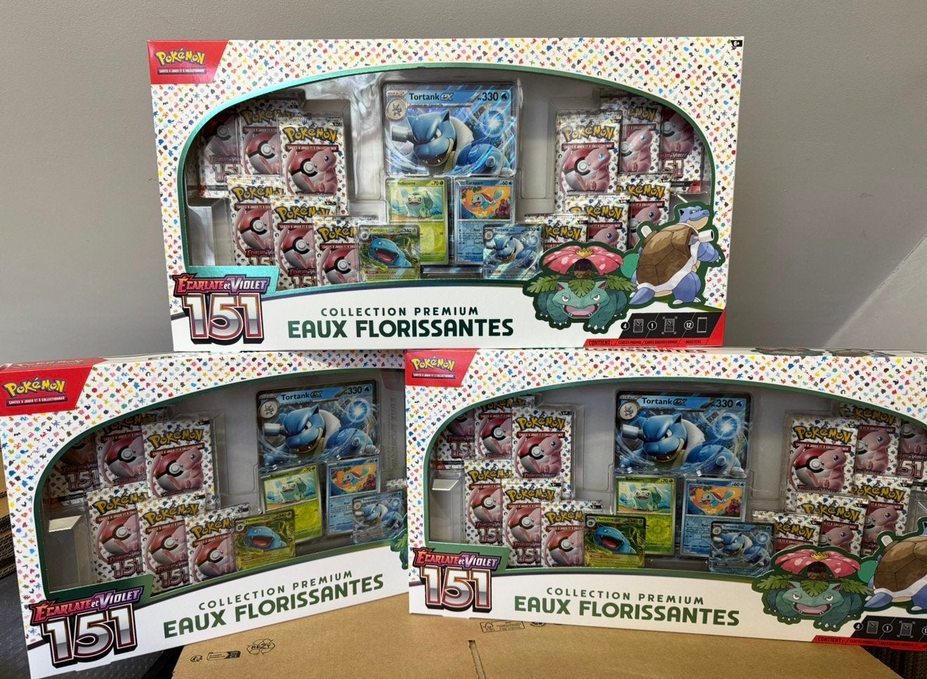 Pokémon carton scellé coffrets eaux florissantes, Enlèvement, Comme neuf
