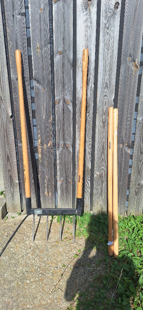 Woelvork goede staat met extra stelen, Tuin en Terras, Ophalen, Zo goed als nieuw, Overige soorten