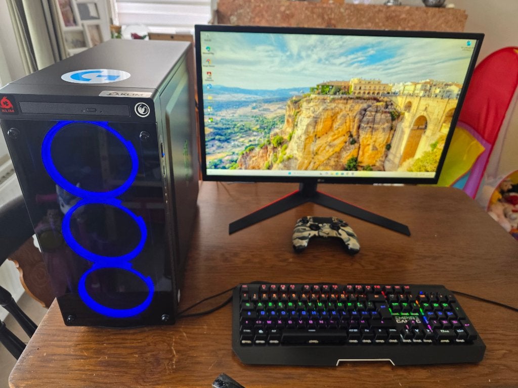 SETUP PC GAMER COMPLET, Ophalen, Gebruikt, Médion, HDD