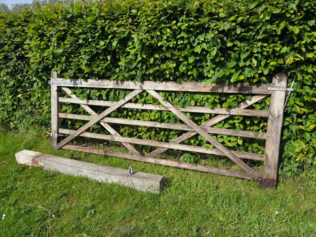 Engelse poort / eiken hekken 3m + palen, Tuin en Terras, Ophalen