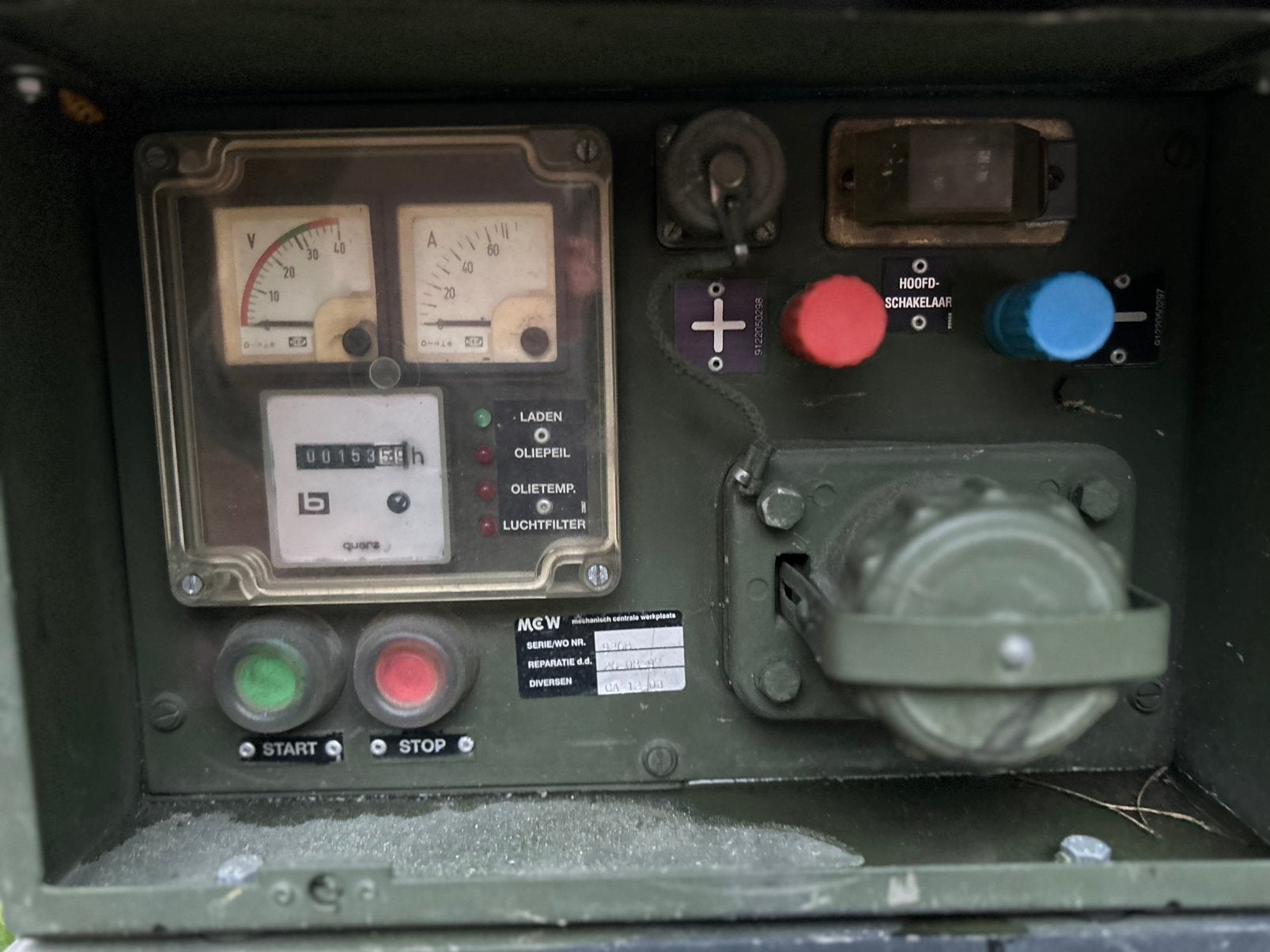 Noodstroom generator 24 volt 60a diesel hatz, Doe-het-zelf en Bouw, Ophalen, Zo goed als nieuw
