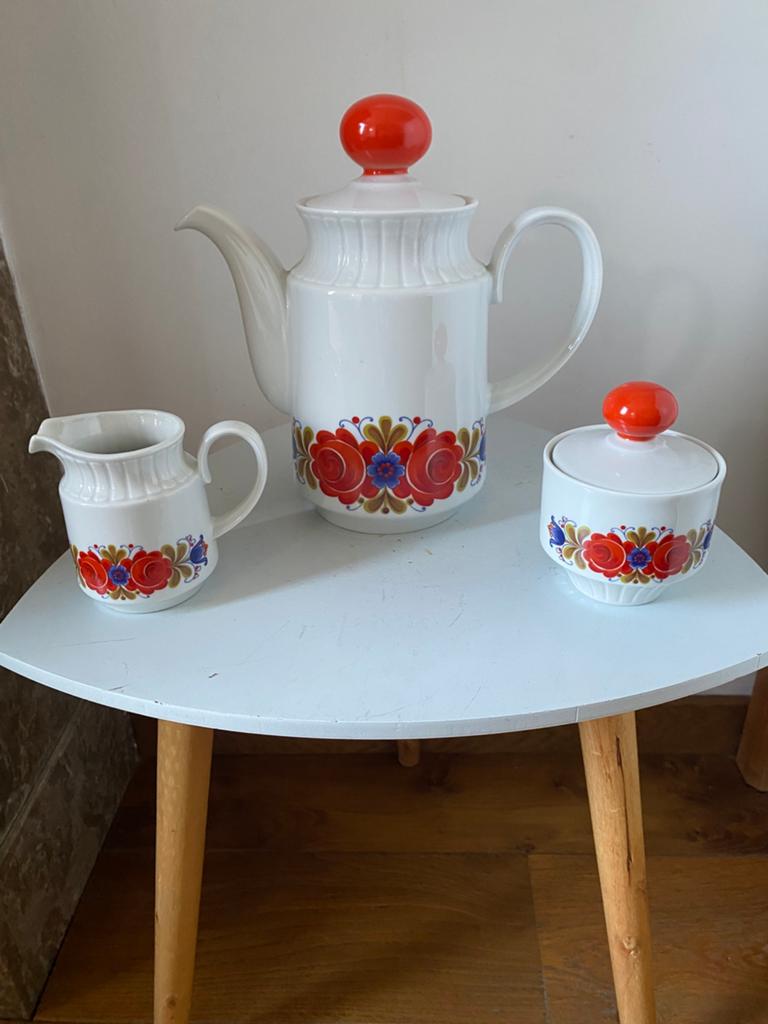 Mitterteich vintage porseleinen koffieset, Antiek en Kunst, Antiek | Servies los, Ophalen of Verzenden