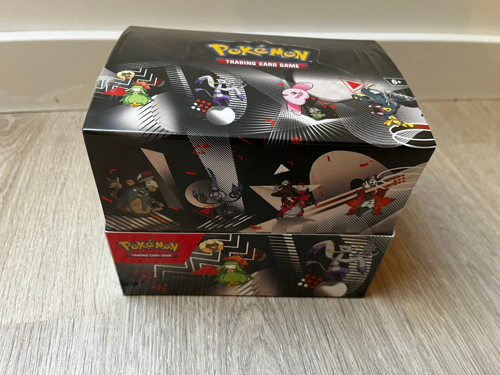 Black Bolt & White Flare Sealed Mini Tin Display, Enlèvement ou Envoi, Neuf, Booster box, Foil