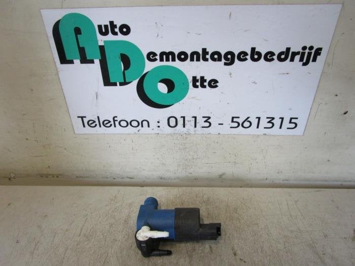 Ruitensproeierpomp voor van een Renault Clio (Clio 3 06-), Auto-onderdelen, Ruiten en Toebehoren, Gebruikt, -, Renault, -
