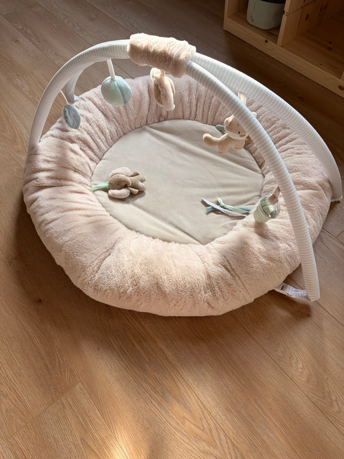 Nattou Speeltapijt – Flo, Ernest & Oli (Ecru), Kinderen en Baby's, Ophalen, Zo goed als nieuw