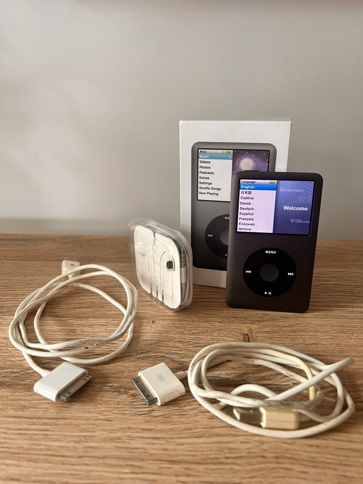 Ipod Classic 160 Gb + sealed oortjes, TV, Hi-fi & Vidéo, Lecteurs Mp3 | Apple iPod, Enlèvement, Comme neuf, Classic