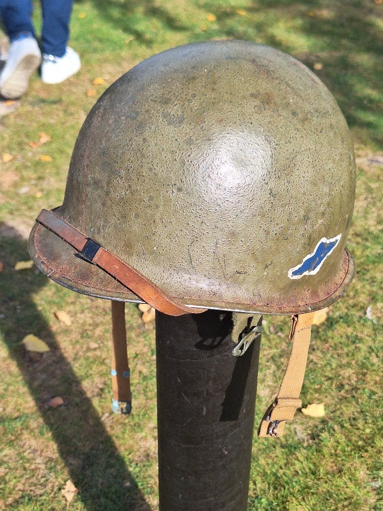 Amerikaanse helm 508th PIR uit de Tweede Wereldoorlog, Verzenden, Landmacht, Helm of Baret