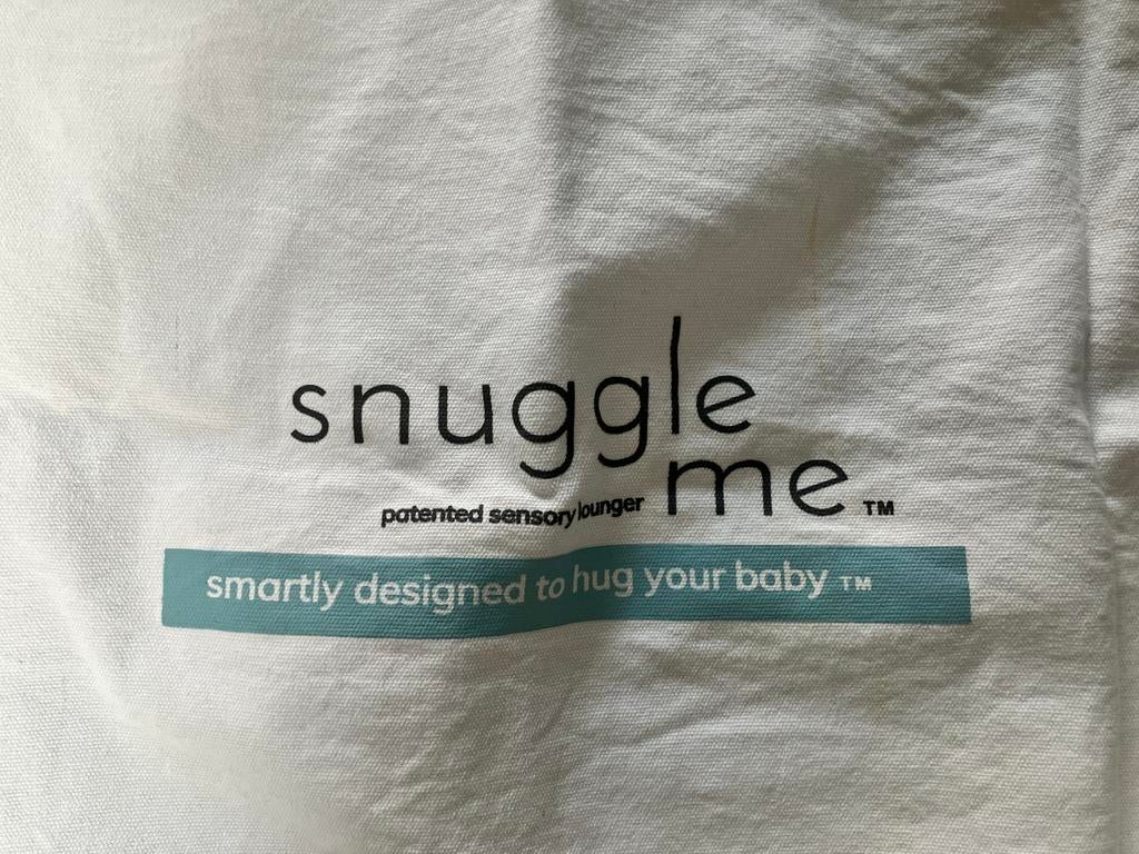 Snuggle me lounger babynestje, Kinderen en Baby's, Badjes en Verzorging, Ophalen of Verzenden, Zo goed als nieuw