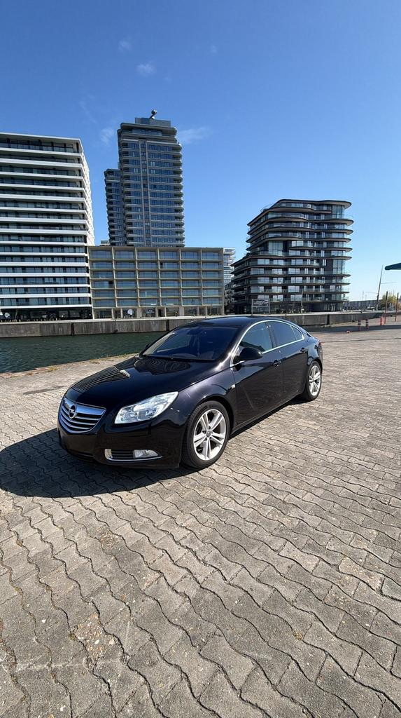 Opel Insignia, 1956 cc, Zwart, 4 cilinders, 96 kW