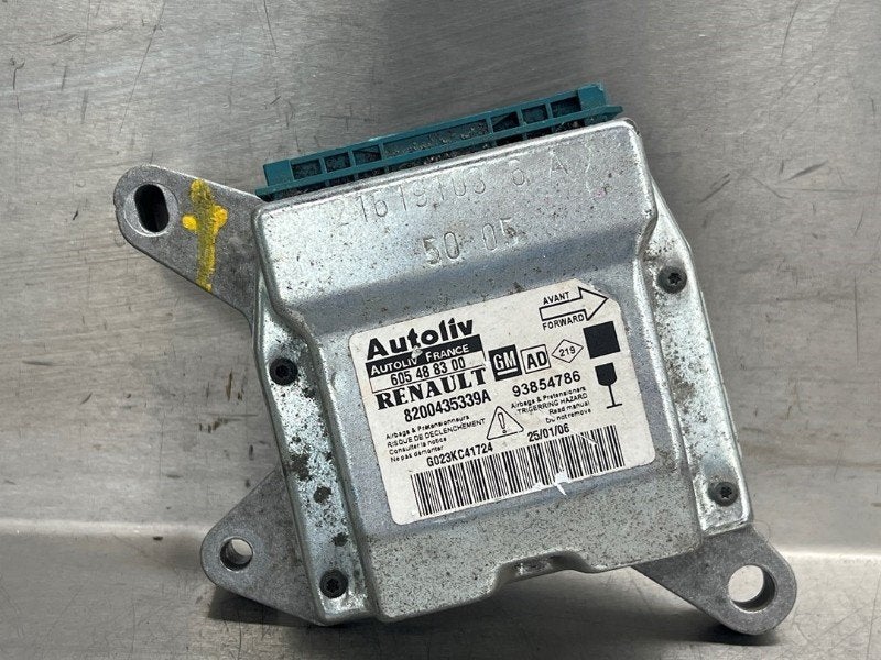 COMPUTER AIRBAG Nissan Primastar (|605488300|8200435339A|), Gebruikt, Nissan