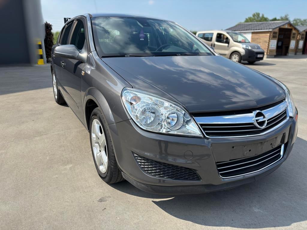 OPEL ASTRA ENJOY 1.4i BENZINE *26.000KM* 1STE EIGENAAR 2008, Auto's, Testrit aan huis, https://public.car-pass.be/vhr/16e1d3a4-52f5-4dce-ba6b-afacd4acc032